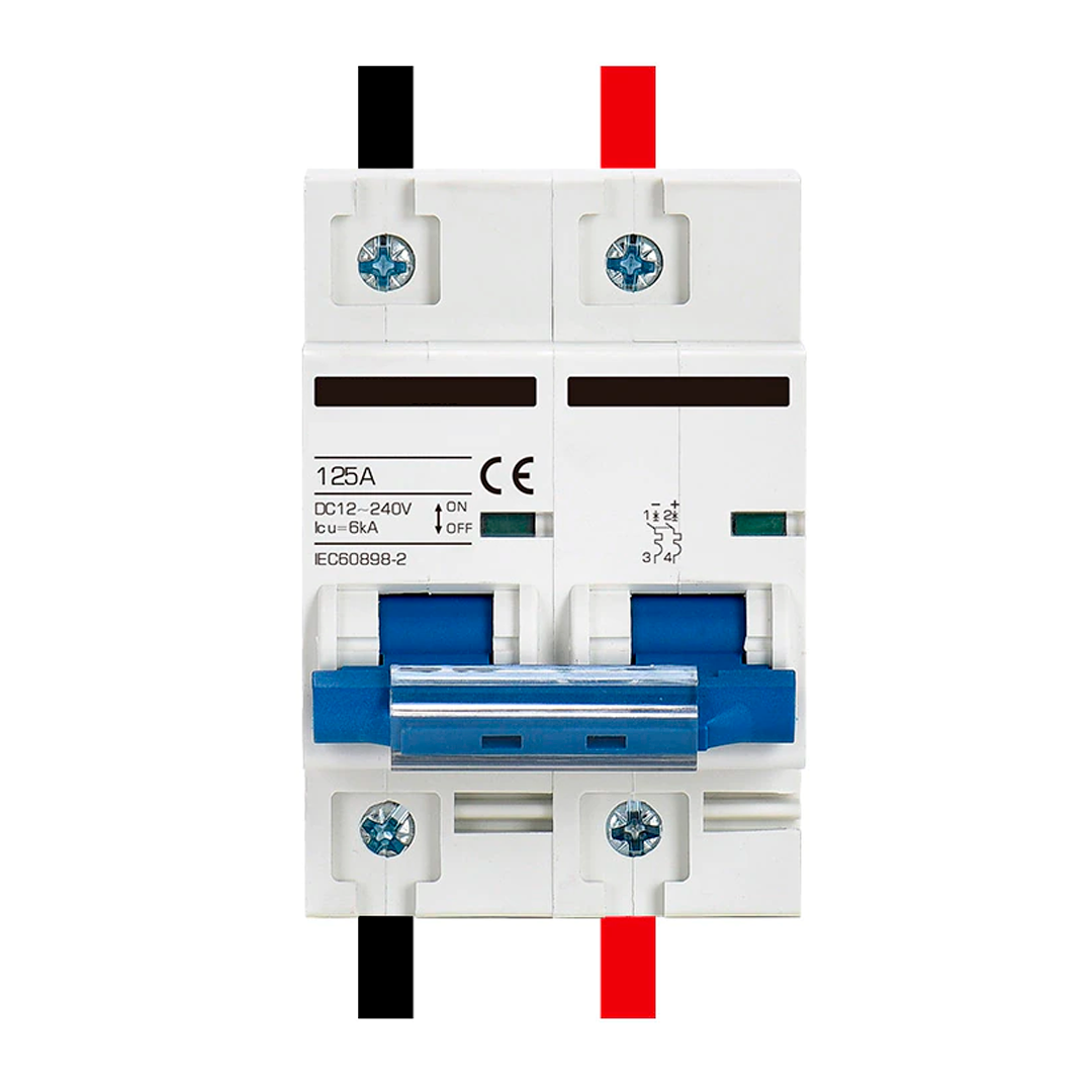 En DC afbryder 125A til solceller, der har en indbygget automatsikring, som afbryder kredsløbet, hvis strømmen overstiger kapaciteten for sikringen