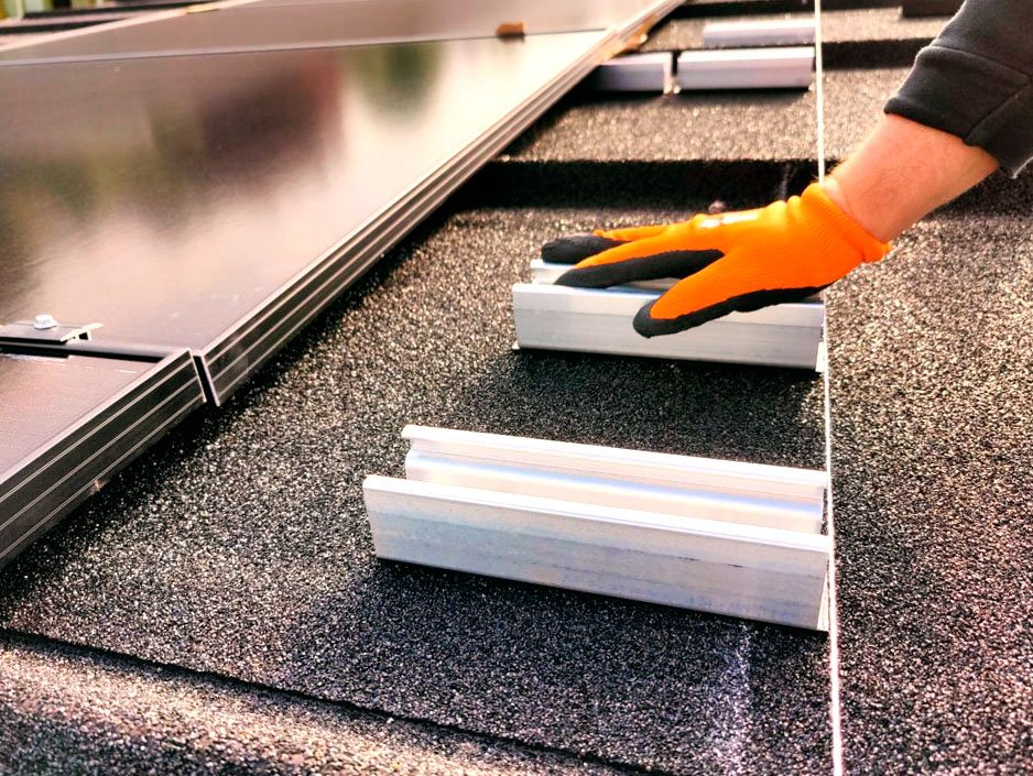 Tag under installation